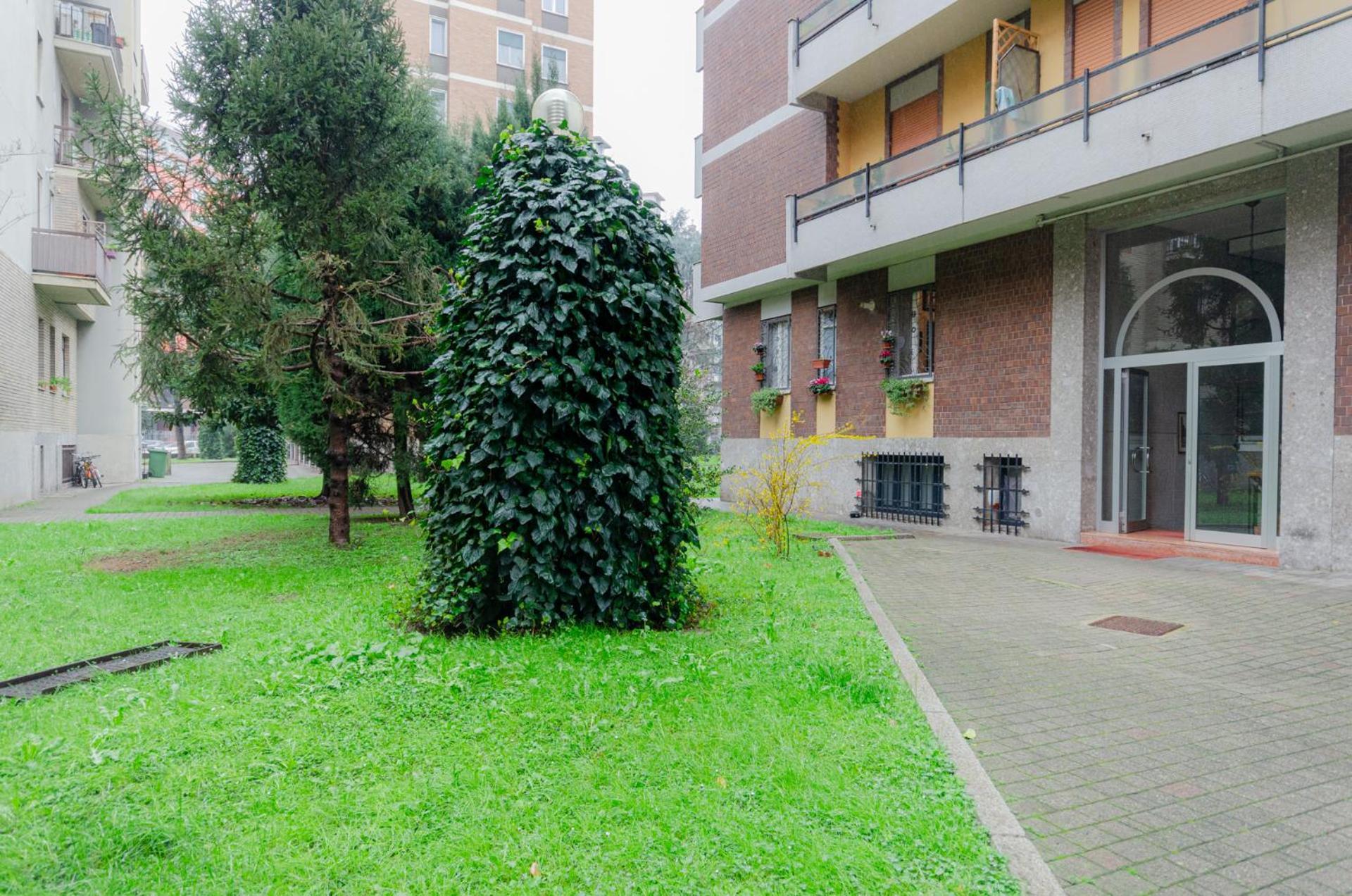 Апартаменты Mini Loft Linate Airport And Blu Metro Милан Экстерьер фото